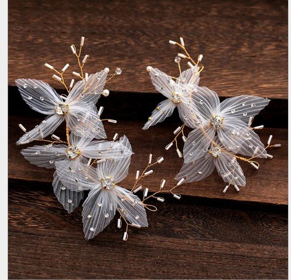 the new mori xianmei flower edge with korean princess simple wedding dress and marriage jewelry, Slivery;golden
the new mori xianmei flower edge with korean princess simple wedding dress and marriage jewelry, Slivery;golden