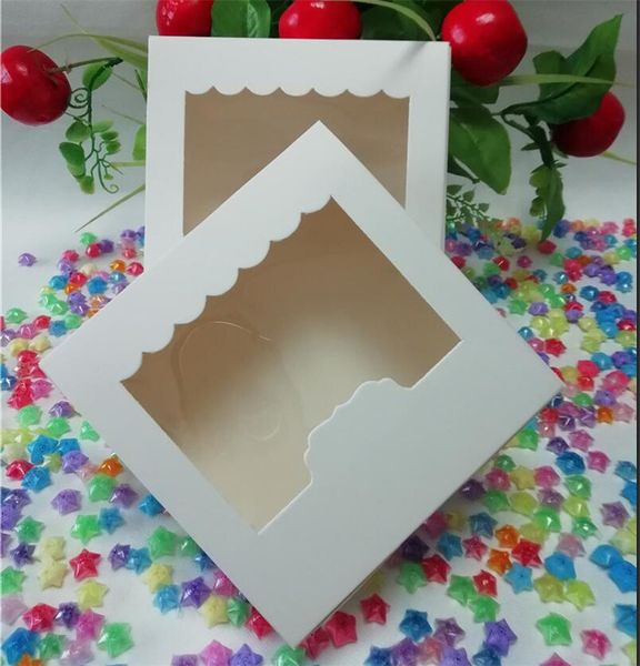 10pcs 13.5*13.5*5cm small cardboard paper cake box square diy baking box wedding party favor candy for decoration gift
10pcs 13.5*13.5*5cm small cardboard paper cake box square diy baking box wedding party favor candy for decoration gift