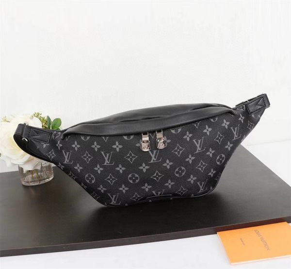 designer luxury handbags shoulder bags men's handbags designer luxury leather shoulder bag for men high-quality m44336 .size 37x30x6cm
designer luxury handbags shoulder bags men's handbags designer luxury leather shoulder bag for men high-quality m44336 .size 37x30x6cm