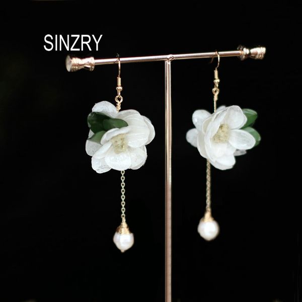sinzry handmade preserved freshflower personality exaggerated pearl drop earrings for female, Silver
sinzry handmade preserved freshflower personality exaggerated pearl drop earrings for female, Silver