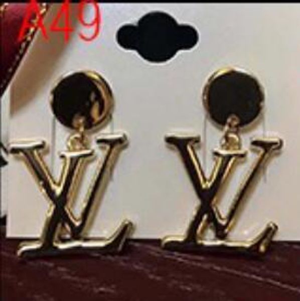 classic crystal letter stud earrings fashion jewelry for women statement imitation pearl earrings jewelry 5006, White
classic crystal letter stud earrings fashion jewelry for women statement imitation pearl earrings jewelry 5006, White