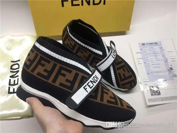 european brand men and women fashion printed leather sandals summer outdoor beach shoes casual slippers, Black
european brand men and women fashion printed leather sandals summer outdoor beach shoes casual slippers, Black