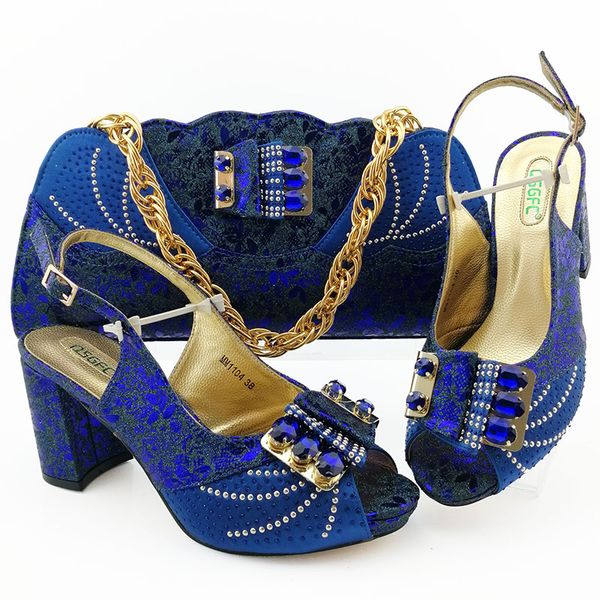 royal blue fashion lady shoes bag set for nigeria big party with size 38 to 43 sandal shoes and bag set for lady sb8448-5, Black
royal blue fashion lady shoes bag set for nigeria big party with size 38 to 43 sandal shoes and bag set for lady sb8448-5, Black