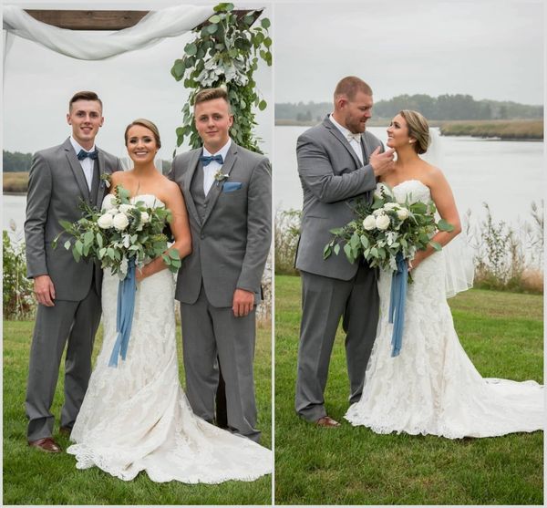 2020 modest elegant plus size sweetheart sleeveless a line wedding dresses lace applique wedding gowns sweep train robe de mariée, White
2020 modest elegant plus size sweetheart sleeveless a line wedding dresses lace applique wedding gowns sweep train robe de mariée, White