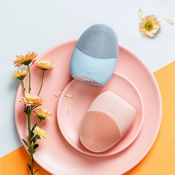 silicone electric face washer pore cleansing vibration skin facial beauty instrument mini cute cleanser detox p0201
silicone electric face washer pore cleansing vibration skin facial beauty instrument mini cute cleanser detox p0201