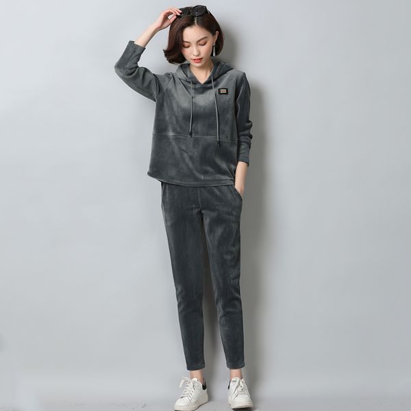 black tracksuits for women outfits velvet two piece set plus size large big hooded pant suits and co-ord set clothing, White
black tracksuits for women outfits velvet two piece set plus size large big hooded pant suits and co-ord set clothing, White