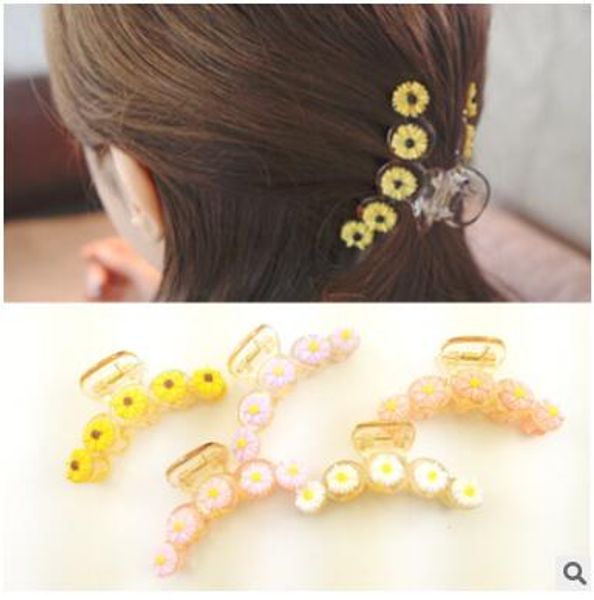 2pcs/lot creative little daisy flower grab clip color claw clip small fresh lady hair
2pcs/lot creative little daisy flower grab clip color claw clip small fresh lady hair