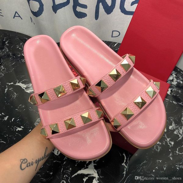 2020 fashion luxury designer women shoes slipper vintage star designer flip flops slippers with box size 35-40 -268, Black
2020 fashion luxury designer women shoes slipper vintage star designer flip flops slippers with box size 35-40 -268, Black