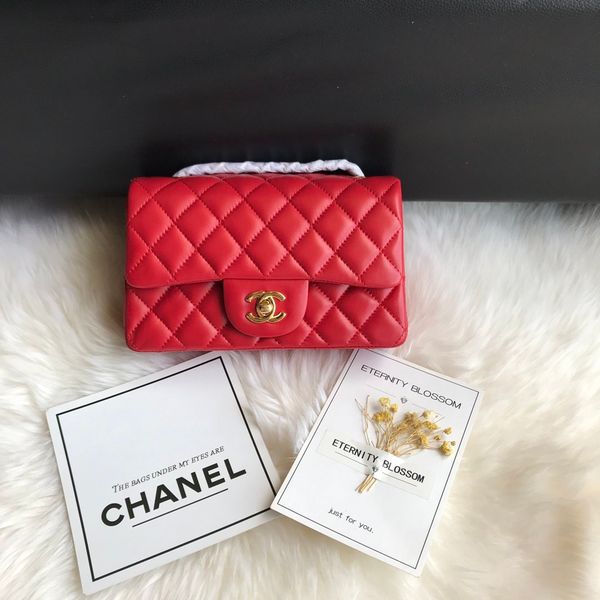 2020 style red suede chain bag,lady small square bag single shoulder hand bag, with chain shoulder strap,size 20 cm
2020 style red suede chain bag,lady small square bag single shoulder hand bag, with chain shoulder strap,size 20 cm