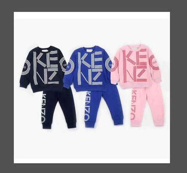 2019 new classic luxury designer baby t-shirt jacket pants two-piec 2-7 years olde suit kids fashion children's 2pcs cotton clothing se, White
2019 new classic luxury designer baby t-shirt jacket pants two-piec 2-7 years olde suit kids fashion children's 2pcs cotton clothing se, White