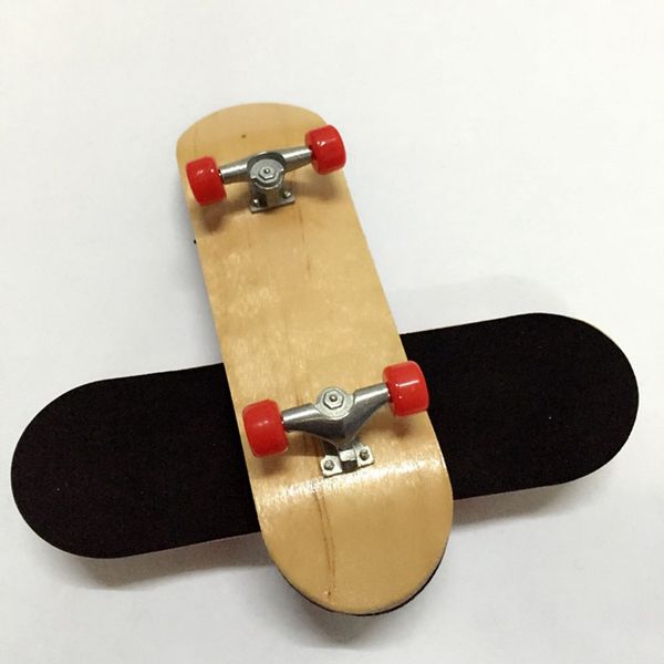 новой 1 пк деревянной finger скейтбордов professional finger skate board вуд основная накладка колесо
новой 1 пк деревянной finger скейтбордов professional finger skate board вуд основная накладка колесо