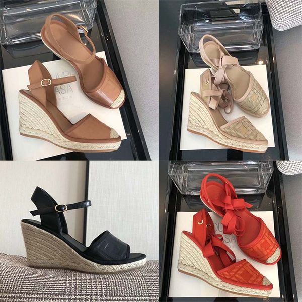 woman sandals slippers shoes slippers sandals slippers wedge shoes trainers flat shoes slide eu:35-40 with box fd2702, Black
woman sandals slippers shoes slippers sandals slippers wedge shoes trainers flat shoes slide eu:35-40 with box fd2702, Black