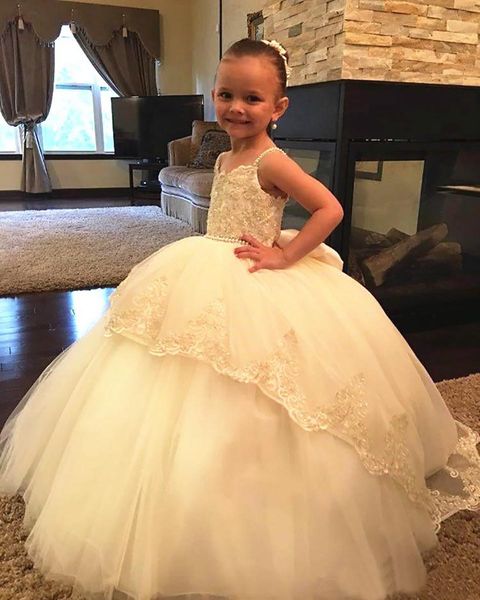 ball gown princess style girls pageant dress pearls spaghetti straps beaded lace bow floor length flower girl dress custom made, White;red
ball gown princess style girls pageant dress pearls spaghetti straps beaded lace bow floor length flower girl dress custom made, White;red