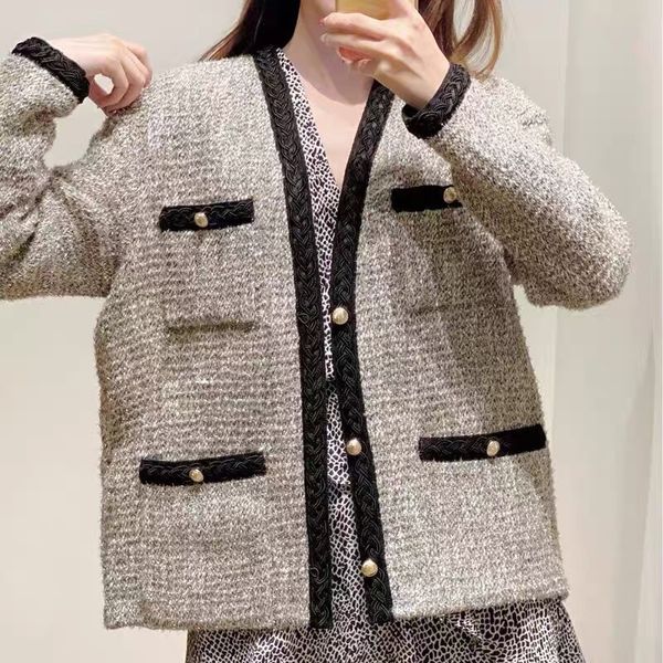 2020 women's coat tweed for autumn winter fashion wild slim metal buttons v-neck long sleeve cardigan top, Black;brown
2020 women's coat tweed for autumn winter fashion wild slim metal buttons v-neck long sleeve cardigan top, Black;brown