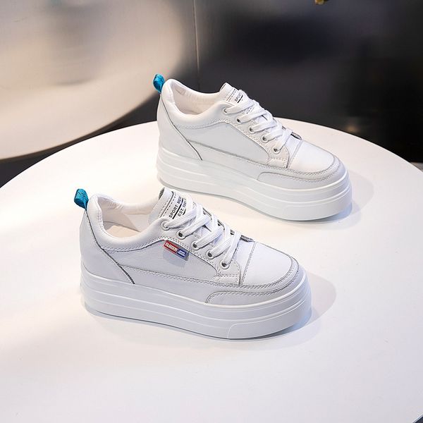 nineteen autumn new kind of leather cowhide inner heightened muffin womens shoes student korean version baitao sports leisure white shoes, Black
nineteen autumn new kind of leather cowhide inner heightened muffin womens shoes student korean version baitao sports leisure white shoes, Black