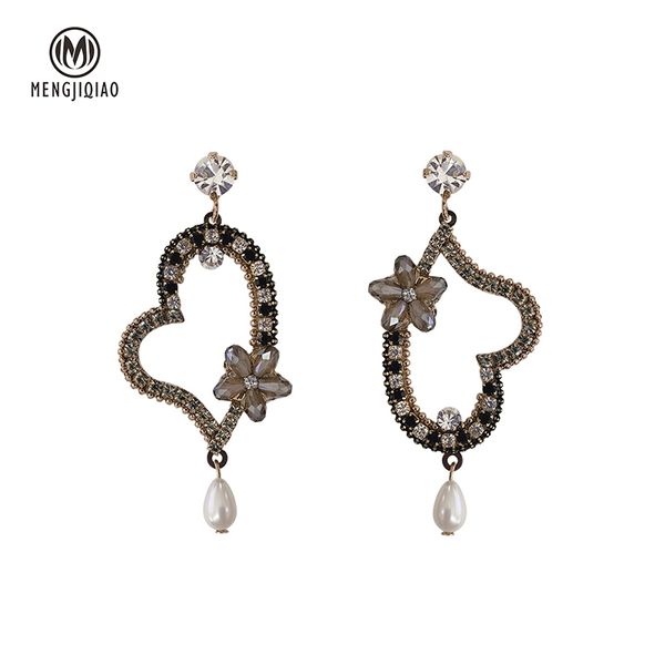 mengjiqiao new vintage hollow rhinestone love heart asymmetry drop earrings for women fashion flower crystal pendientes jewelry, Silver
mengjiqiao new vintage hollow rhinestone love heart asymmetry drop earrings for women fashion flower crystal pendientes jewelry, Silver
