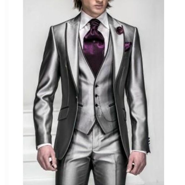2019 new sliver slim fit groom tuxedos man peak lapel groomsmen men wedding suits bridegroom (jacket+pants+tie+vest), Black;gray
2019 new sliver slim fit groom tuxedos man peak lapel groomsmen men wedding suits bridegroom (jacket+pants+tie+vest), Black;gray