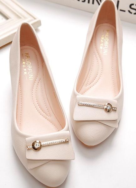 2019 women's shoes in spring and autumn with new style slope heel round head @w22, Black
2019 women's shoes in spring and autumn with new style slope heel round head @w22, Black