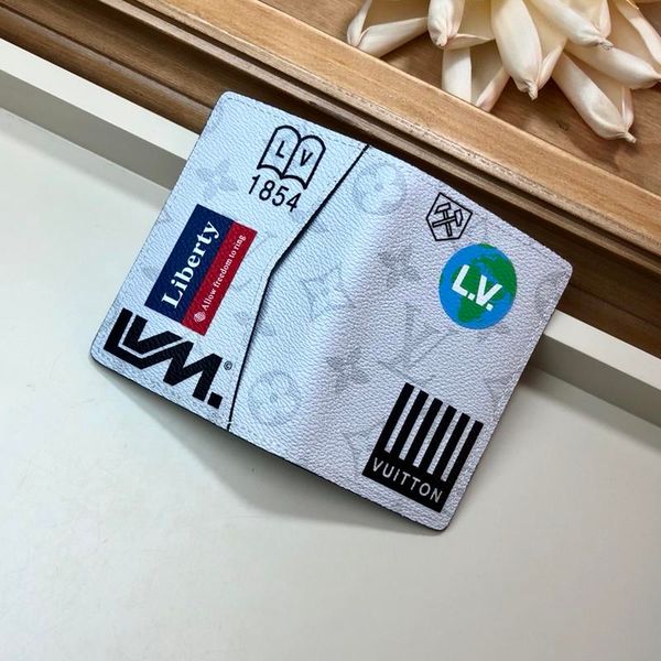 De igner tote wallet leather men hort wallet for women men coin pur e clutch bag card holder with box 67817
De igner tote wallet leather men hort wallet for women men coin pur e clutch bag card holder with box 67817