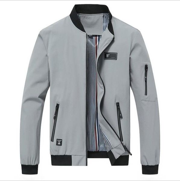 2020 new brand windbreaker jacket men's autumn spring black thin jackets man turn-down collar casual jacket men outwear, Black;brown
2020 new brand windbreaker jacket men's autumn spring black thin jackets man turn-down collar casual jacket men outwear, Black;brown