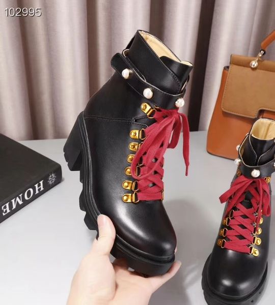 lastest luxury18 boots women brand half ankle boot lady designerss genuine leather dress boots casual shoes with box, Black
lastest luxury18 boots women brand half ankle boot lady designerss genuine leather dress boots casual shoes with box, Black