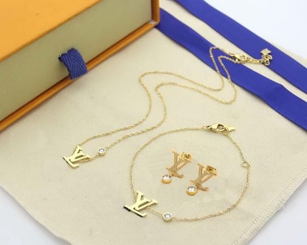 europe america fashion jewelry sets lady women titanium steel v letter with single diamond 18k gold necklaces bracelets earrings sets box, Black
europe america fashion jewelry sets lady women titanium steel v letter with single diamond 18k gold necklaces bracelets earrings sets box, Black