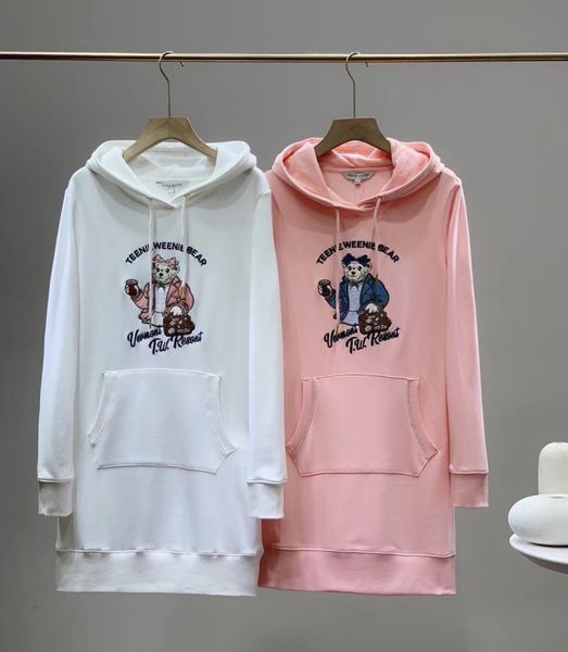 2020 new arrival womens designer hoodie dresses fashion brand hoodies luxury women dresses with hooded 2 colors yf203052 1, Black;pink
2020 new arrival womens designer hoodie dresses fashion brand hoodies luxury women dresses with hooded 2 colors yf203052 1, Black;pink