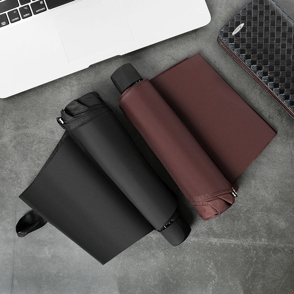 доступные в настоящее время hand open 10 bone трехкратное зонт обратный зонт складной зонтик мужчины и женщины бизнес настраиваемый зонтики
доступные в настоящее время hand open 10 bone трехкратное зонт обратный зонт складной зонтик мужчины и женщины бизнес настраиваемый зонтики