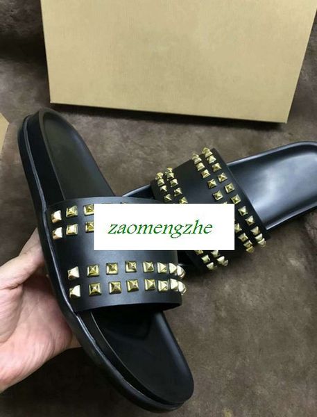 high-quality donna studded flat shoes designer luxury red bottoms shoes men's rivet spikes flat slippers, Black
high-quality donna studded flat shoes designer luxury red bottoms shoes men's rivet spikes flat slippers, Black