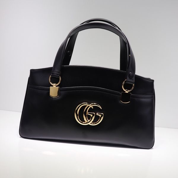 qaulity 550130 size 37cm*19.5cm*8.5cm italy designer fashion handbags bag silk lining with dust bag package ng
qaulity 550130 size 37cm*19.5cm*8.5cm italy designer fashion handbags bag silk lining with dust bag package ng