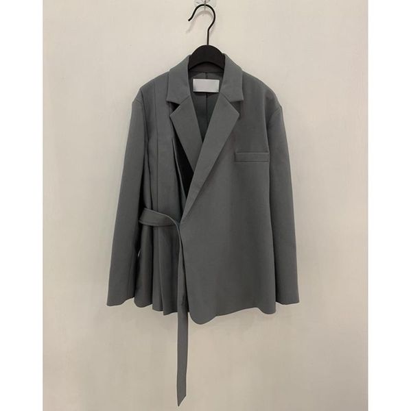 women coat trendy wild irregular pleated blazer loose silhouette temperament small suit, White;black
women coat trendy wild irregular pleated blazer loose silhouette temperament small suit, White;black