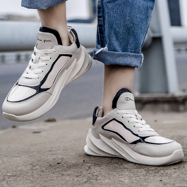autumn and winter new blade four seasons men's shoes outdoor sports leather trend fashion men's casual shoes, Black
autumn and winter new blade four seasons men's shoes outdoor sports leather trend fashion men's casual shoes, Black