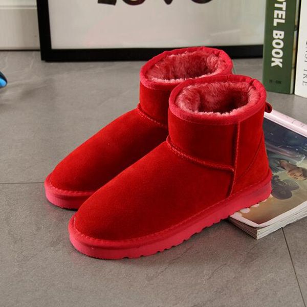35-41 leather foreign trade women's shoes snow boots thick boots anti-skiing winter cotton shoes special wholesale, Black
35-41 leather foreign trade women's shoes snow boots thick boots anti-skiing winter cotton shoes special wholesale, Black