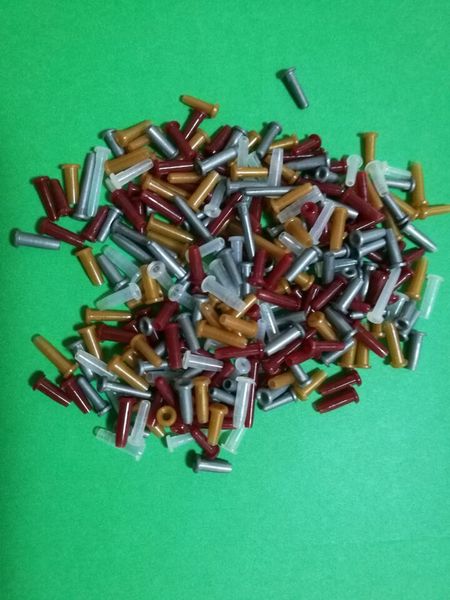 10g ,more than 200pcs badminton racket racquet- grommets - eyelets, reply 4 colour,6 types grommets for you to choose
10g ,more than 200pcs badminton racket racquet- grommets - eyelets, reply 4 colour,6 types grommets for you to choose