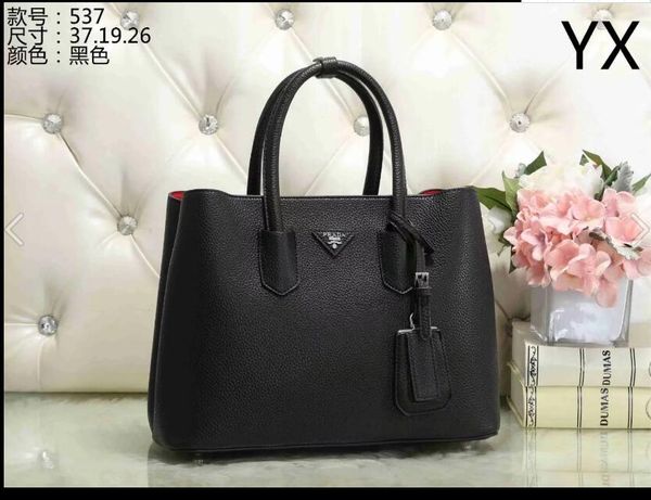 2020 новые дизайнеры g crossbody посыльного сумки роскошь сумки мешок плеча женщин хорошая кожа мути цвета сумки бренда 5372
2020 новые дизайнеры g crossbody посыльного сумки роскошь сумки мешок плеча женщин хорошая кожа мути цвета сумки бренда 5372
