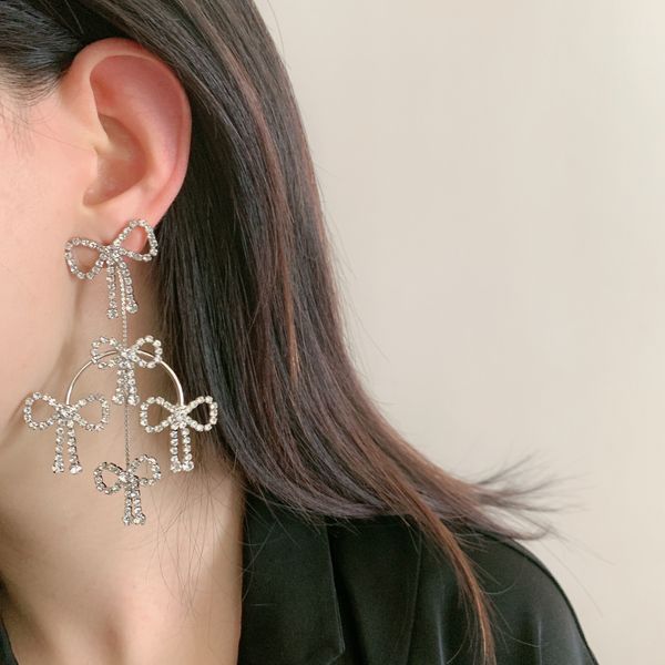 2020 hyperbole women earrings multi crystal bowknot statement earrings for women hiphop jewelry tassel earring brincos chunky bijoux, Silver
2020 hyperbole women earrings multi crystal bowknot statement earrings for women hiphop jewelry tassel earring brincos chunky bijoux, Silver