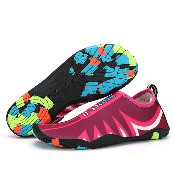 water shoes men summer beach sandals quick drying aqua shoes woman breathable upstream shoes diving swimming socks sneakers
water shoes men summer beach sandals quick drying aqua shoes woman breathable upstream shoes diving swimming socks sneakers