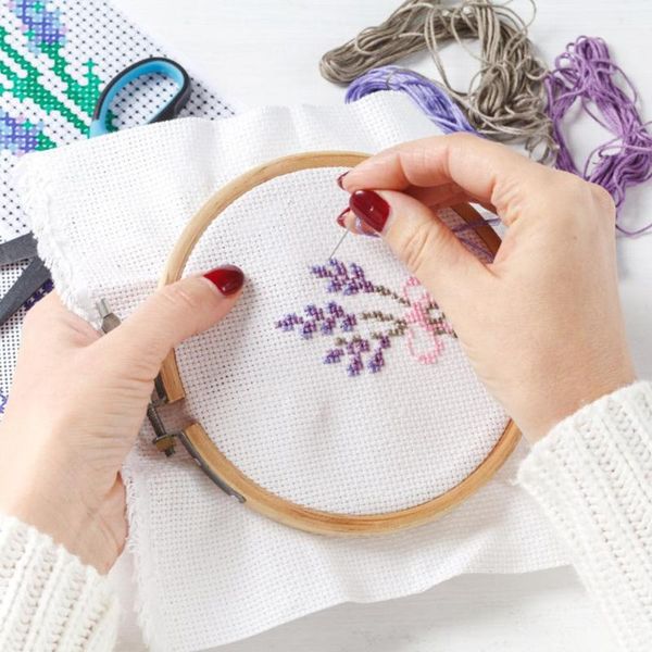 bamboo cross stitch embroidery hoops+embroidery thread+needles+scissors sewing accessories sewing tools, Black
bamboo cross stitch embroidery hoops+embroidery thread+needles+scissors sewing accessories sewing tools, Black