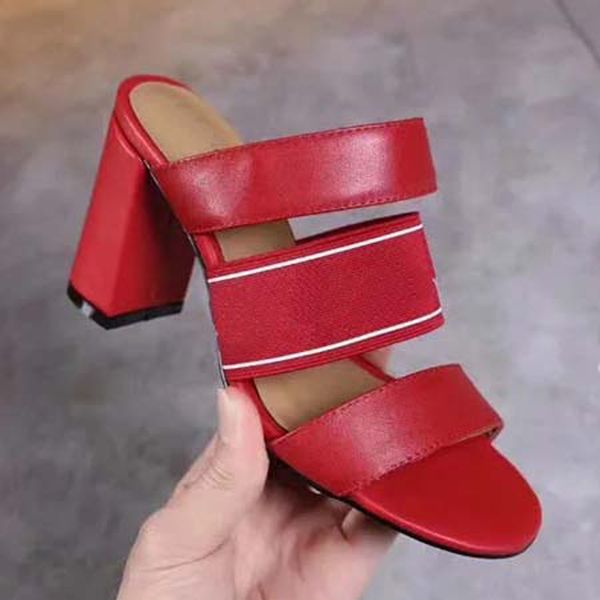 женщина сандалии тапочки обувь тапочки высокого качества сандалии тапочки повседневная обувь кроссовки плоские туфли slide eu: 35-40 с короб, Black
женщина сандалии тапочки обувь тапочки высокого качества сандалии тапочки повседневная обувь кроссовки плоские туфли slide eu: 35-40 с короб, Black