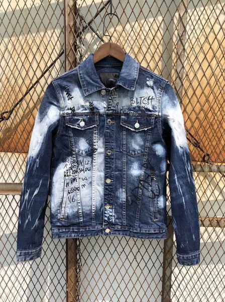 mens fashion boutique jackets letter trend washed dd2 denim jacket student couple with the same paragraph c21, Black;brown
mens fashion boutique jackets letter trend washed dd2 denim jacket student couple with the same paragraph c21, Black;brown