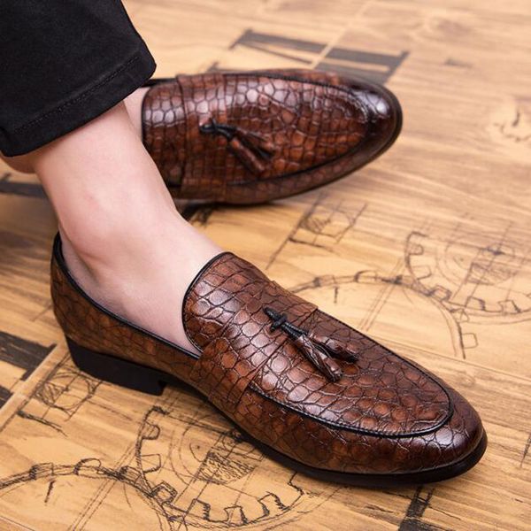 men dress shoes quality men formal shoes slip on business oxford brand wedding pointy m410, Black
men dress shoes quality men formal shoes slip on business oxford brand wedding pointy m410, Black