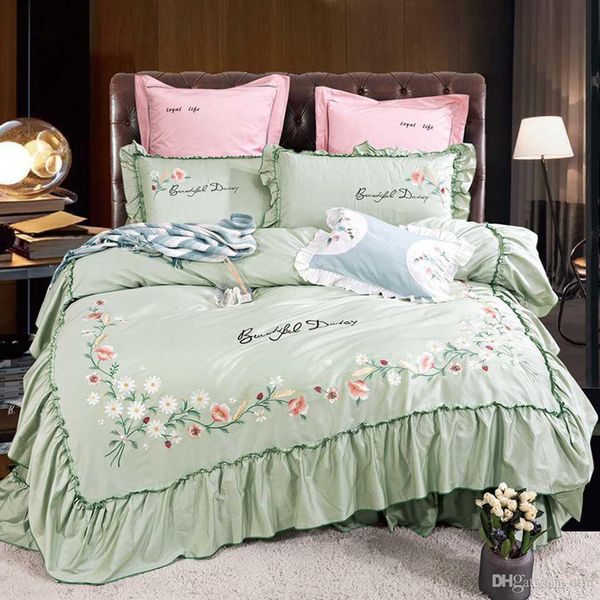 good quality satin silk bedding sets flat solid color king size 4pcs duvet cover+flat sheet+pillowcase twin si 11111
good quality satin silk bedding sets flat solid color king size 4pcs duvet cover+flat sheet+pillowcase twin si 11111