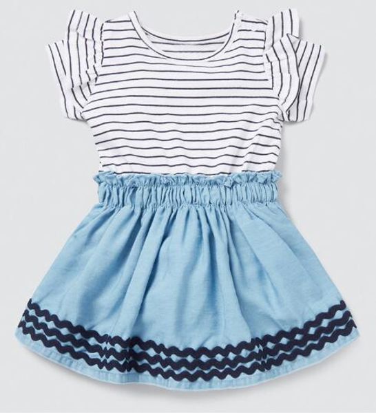 In the summer of 2019, the new children's dresses for primary and secondary children are sold directly by children's clothing manufacturers.
In the summer of 2019, the new children's dresses for primary and secondary children are sold directly by children's clothing manufacturers.