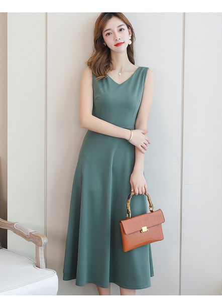 army green the fairy is new han edition cultivate one's morality, knee-length skirt, Black;gray
army green the fairy is new han edition cultivate one's morality, knee-length skirt, Black;gray