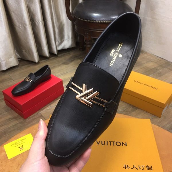 19ss big size 37-45 men luxury loafers casual pointed toe solid color slip-on wedding party shoes man flat shining doug dress shoes, Black
19ss big size 37-45 men luxury loafers casual pointed toe solid color slip-on wedding party shoes man flat shining doug dress shoes, Black