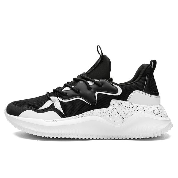 men's shoes new summer sports shoes men's breathable mesh running casual all-around fashion men
men's shoes new summer sports shoes men's breathable mesh running casual all-around fashion men