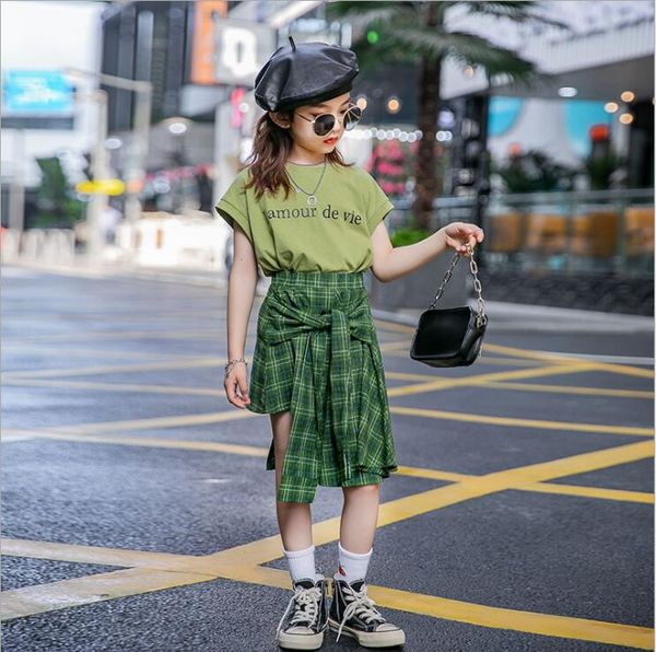 2020 new girls 2 pcs set t-shirt+plaid bow skirt fashion summer girls suit 4-9t c999, White
2020 new girls 2 pcs set t-shirt+plaid bow skirt fashion summer girls suit 4-9t c999, White