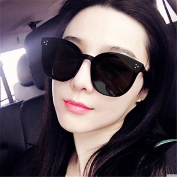 aoxue trendy vintage square sunglasses women brand designer decorative large frame transparent sun glasses for women uv400, White;black
aoxue trendy vintage square sunglasses women brand designer decorative large frame transparent sun glasses for women uv400, White;black