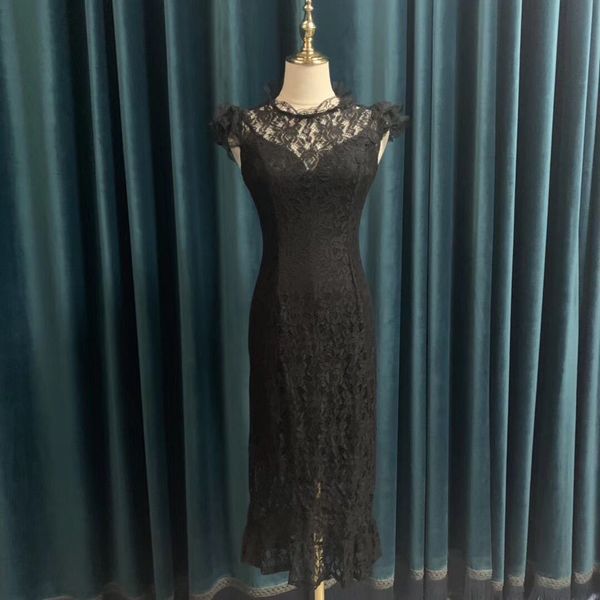 jewel neck puffy cap sleeve black short prom dresses tea length applique tea party dresses sheath fitted lace homecoming dresses
jewel neck puffy cap sleeve black short prom dresses tea length applique tea party dresses sheath fitted lace homecoming dresses