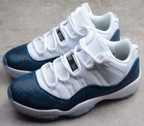 11 low navy blue snakeskin outdoor sports shoes men 11s real carbon fiber athletic shoes with box cd6846-102
11 low navy blue snakeskin outdoor sports shoes men 11s real carbon fiber athletic shoes with box cd6846-102